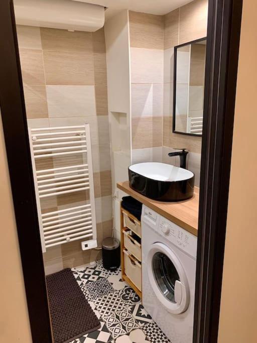 Tzarewitch Studio 10min Promenade & Gare Appartement